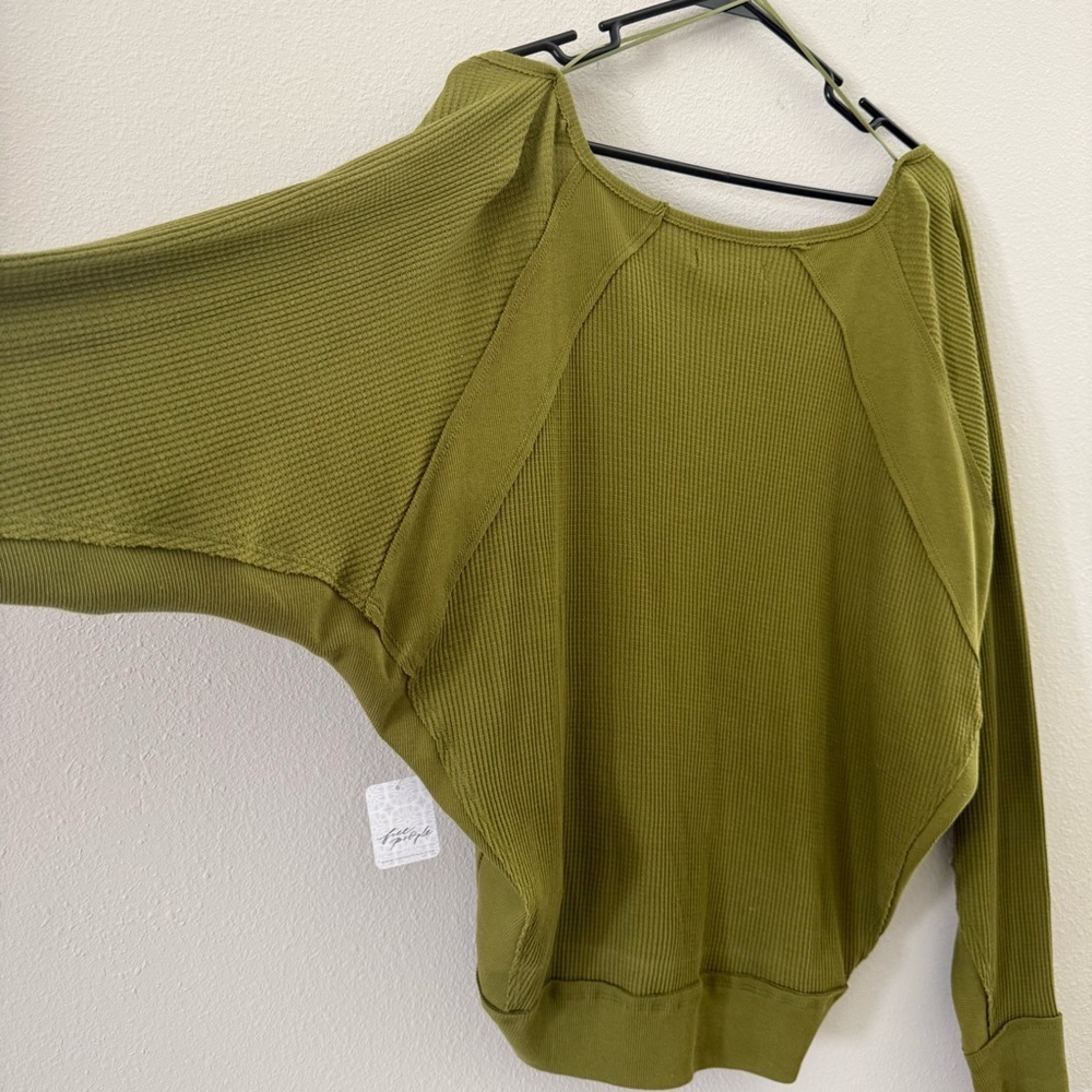Free People Santa Clara Thermal V-neck Oversized Ferngully Small NWT - Picture 5 of 8